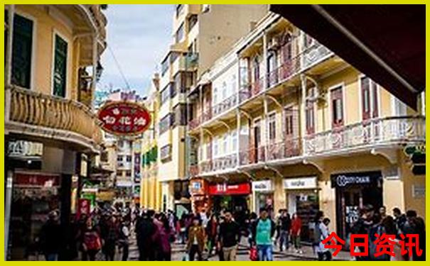 如何报当地的旅行团